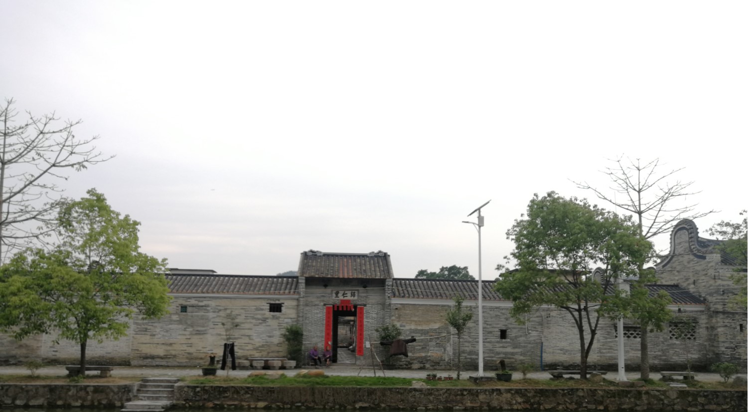 佛冈县龙山镇上岳古围村国家历史文假名村；；；；ど枋┙ㄉ柘钅浚ǖ谌冢